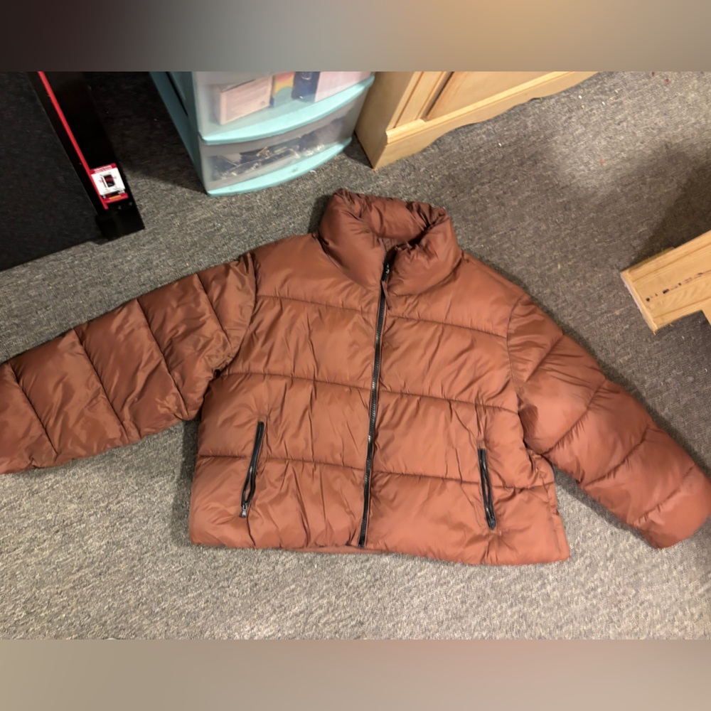 Oversized brown jacket
